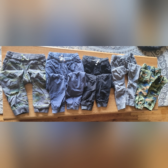 Boys pants Size 5T - Picture 1 of 1